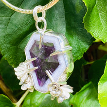 Load image into Gallery viewer, Flower Necklace #1