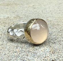 Load image into Gallery viewer, Pink Agate Limb Cast Ring #1
