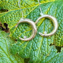 Load image into Gallery viewer, Crescent Moon Earring
